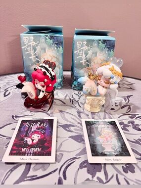 DODO RARA Miss Rara Savage Growth Series Blind Box-Miss Demon & Miss Angel